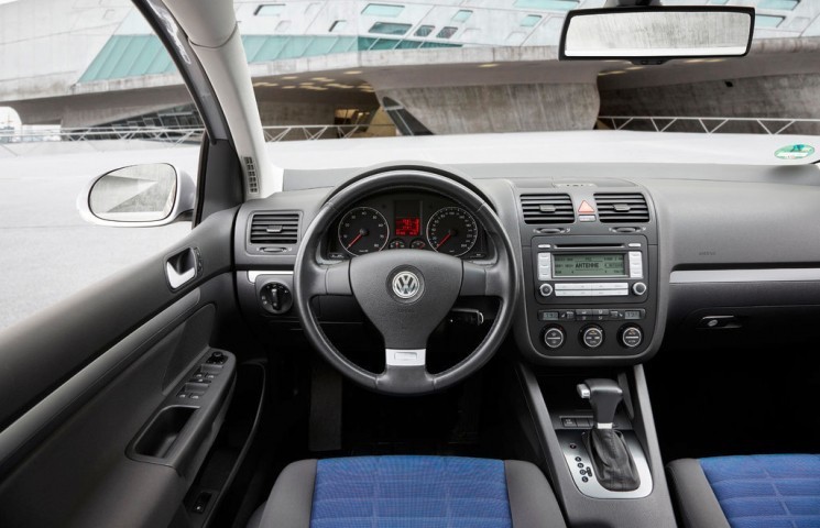 Volkswagen Golf (2003>) Mk5