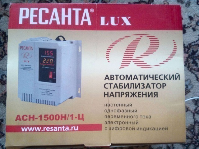 Стабилизатор напряжения Ресанта Lux АСН-1500Н/1-Ц