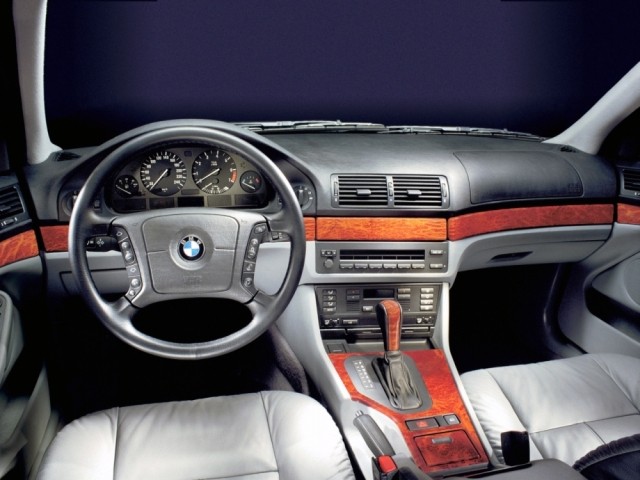 BMW 5 серии (1995-2003) E39