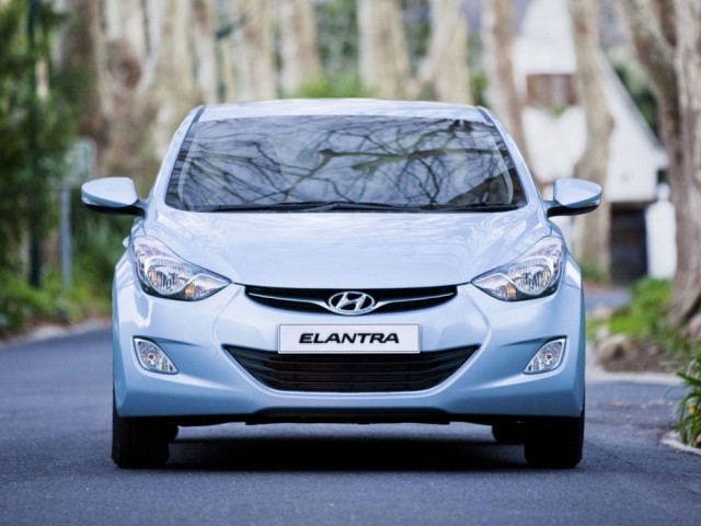  Hyundai Elantra V (2011-2012)
