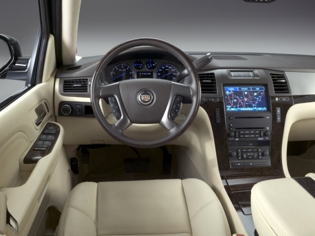 Cadillac Escalade (2007–2011)