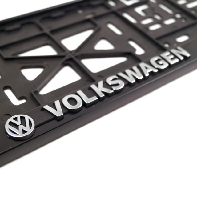 Рамка для номера с логотипом VW (с защелкой, черная)