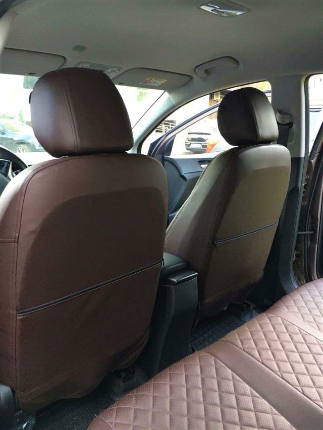 Чехлы Автопилот Hyundai Tucson III (2015>) - черно-серые, алькантара, ромб