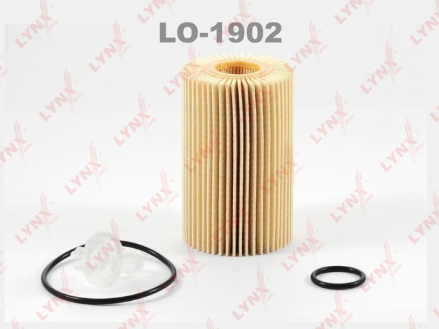 Фильтр масляный LYNXauto LO-1902 (04152-38020)