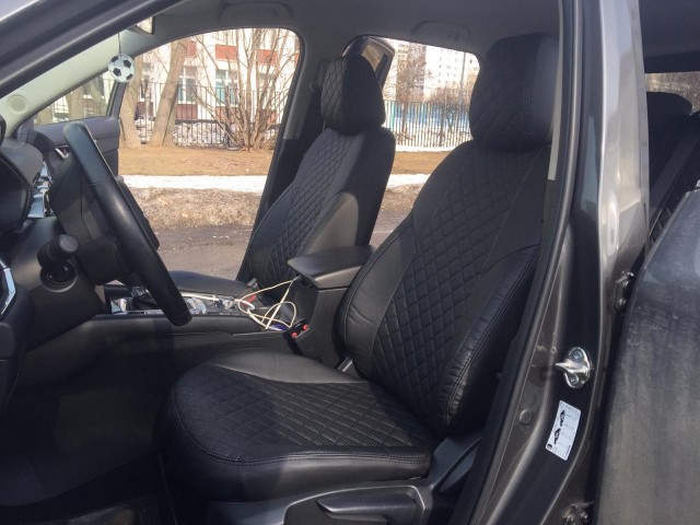 Чехлы Автопилот Mazda CX-5 II (2016>) - черно-серые, алькантара, ромб